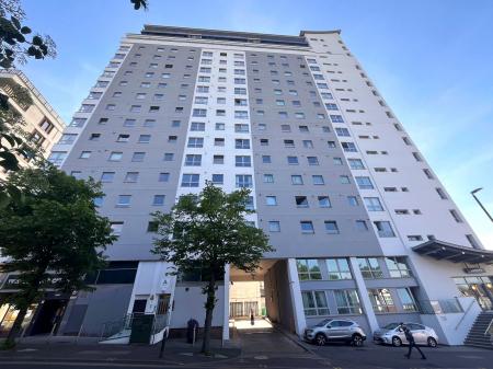 1 bedroom Flat for sale in 1 Throwley Way, Sutton, SM1