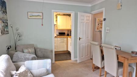 1 bedroom Retirement property for sale in Station Road, SM2