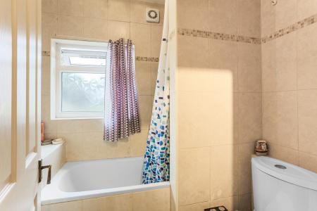 2 bedroom Terraced House for sale in Oakhill Road, Sutton, SM1