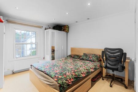 2 bedroom Terraced House for sale in Oakhill Road, Sutton, SM1