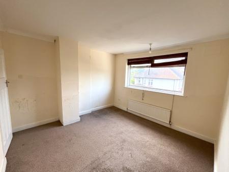 4 bedroom Semi-detached house for sale in Stanley Park Road, Carshalton, SM5