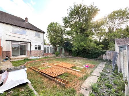 4 bedroom Semi-detached house for sale in Stanley Park Road, Carshalton, SM5