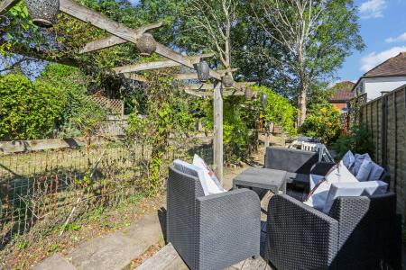 4 bedroom Terraced House for sale in The Green, Wallington, SM6