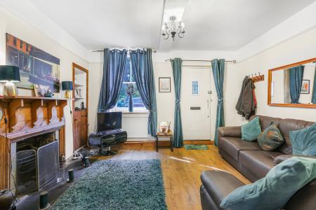 4 bedroom Terraced House for sale in The Green, Wallington, SM6