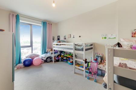 2 bedroom Flat for sale in 328 High Street, Sutton, SM1