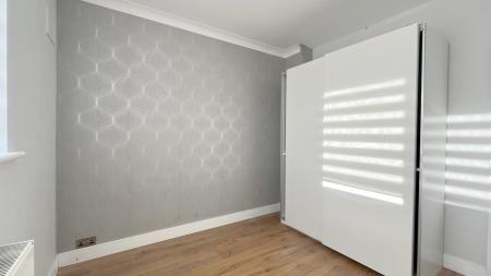 3 bedroom Terraced House for sale in Lynmouth Avenue, Morden, SM4