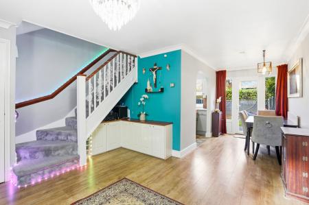 2 bedroom Terraced House for sale in Village Row, Sutton, SM2