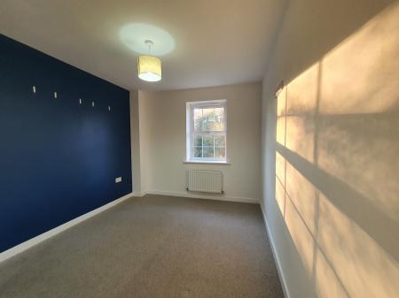 2 bedroom Flat for sale in 4 Damson Way, Carshalton Beeches, Carshalton, SM5