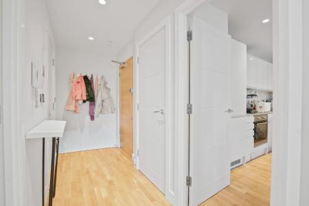 2 bedroom Flat for sale in High Street, Sutton, SM1