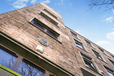 2 bedroom Flat for sale in High Street, Sutton, SM1