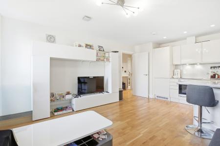 2 bedroom Flat for sale in High Street, Sutton, SM1