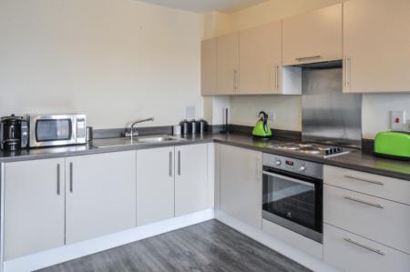 1 bedroom Flat to let in Schoolgate Drive, Morden, SM4