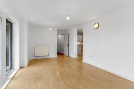 2 bedroom Flat for sale in 32 West Street, Sutton, SM1