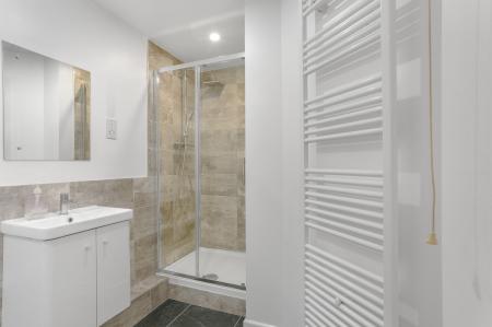 2 bedroom Flat for sale in 32 West Street, Sutton, SM1