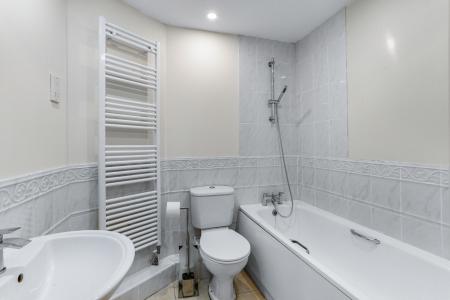 2 bedroom Flat for sale in 32 West Street, Sutton, SM1