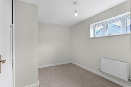 2 bedroom Flat for sale in 32 West Street, Sutton, SM1