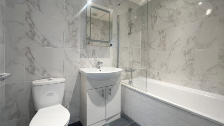 2 bedroom Flat for sale in 6 Whitehorse Road, Croydon, CR0