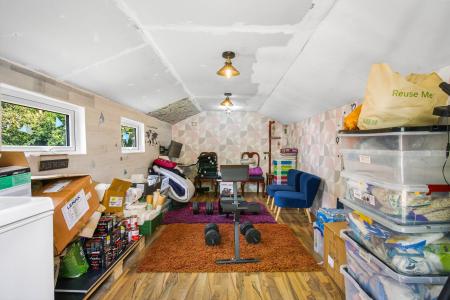 3 bedroom Terraced House for sale in Rosswood Gardens, Wallington, SM6