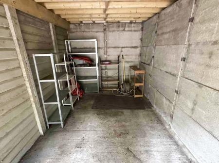3 bedroom Semi-detached house to let in Carshalton Road, Sutton, SM1