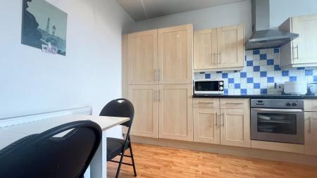 2 bedroom Flat for sale in 6 Whitehorse Road, Croydon, CR0