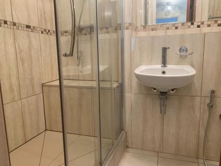 2 bedroom Flat to let in Homefield Park, Sutton, SM1