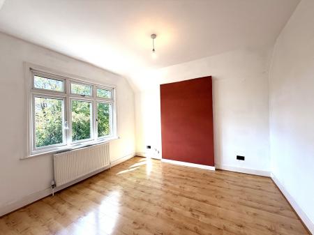 1 bedroom Maisonette to let in Norman Road, Sutton, SM1