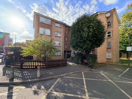 Wellesley Road, Sutton, SM2