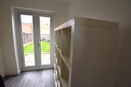 2 bedroom Terraced House to let in High Street, London Colney, St Albans, AL2