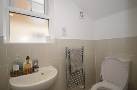 4 bedroom End of terrace house to let in Mackintosh Street, Bromley, BR2