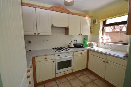 3 bedroom Detached house to let in Lomond Way, Stevenage, SG1