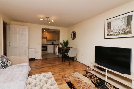 2 bedroom Flat to let in Merrifield Court, Welwyn Garden City, AL7