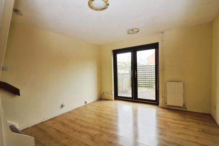 2 bedroom Semi-detached house to let in Larkins Close, Baldock, SG7