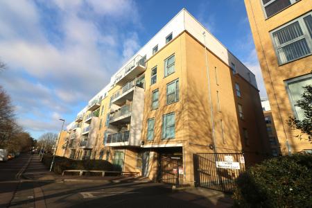 Woolners Way, Stevenage, SG1