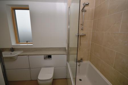 1 bedroom Flat to let in Drakes Drive, Stevenage, SG2