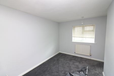 3 bedroom Terraced House to let in Buckthorne Avenue, Stevenage, SG1