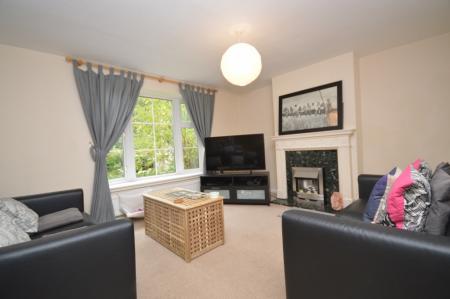 4 bedroom Semi-detached house to let in Whitethorn, Welwyn Garden City, AL7