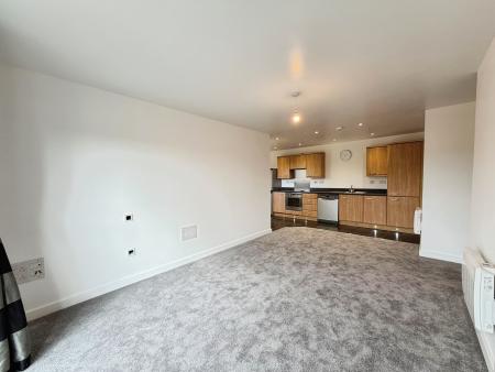 2 bedroom Flat to let in Admiral Drive, Stevenage, SG1