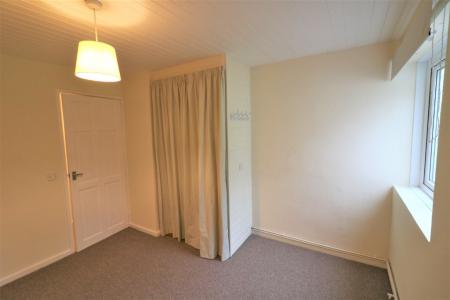 1 bedroom Flat to let in Thistle Grove, Welwyn Garden City, AL7