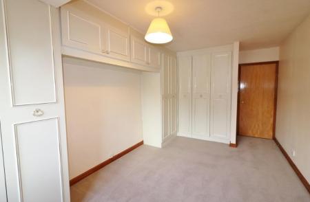 2 bedroom Flat to let in Norton Way South, Letchworth, SG6