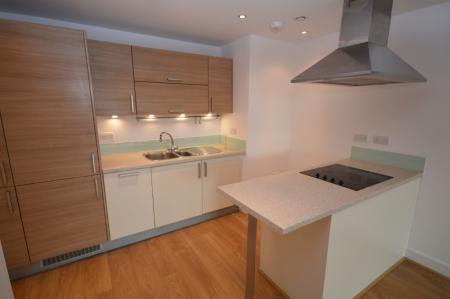 2 bedroom Flat to let in Woolners Way, Stevenage, SG1