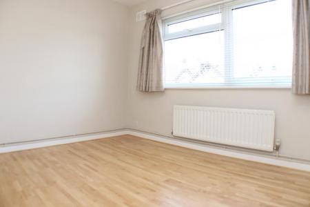 1 bedroom Flat to let in Hatfield Road, St Albans, AL1