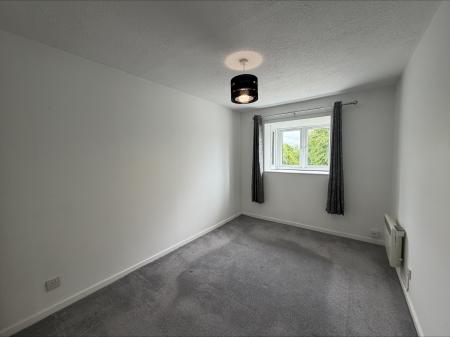 2 bedroom Flat to let in Kerr Close, Knebworth, SG3