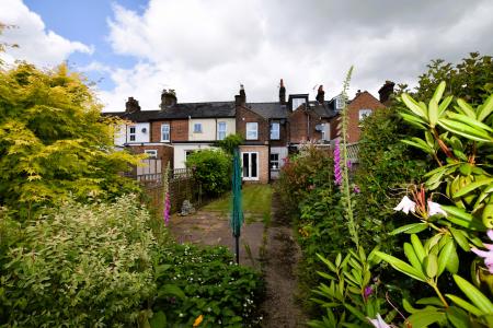 2 bedroom Terraced House to let in Culver Road, St Albans, AL1