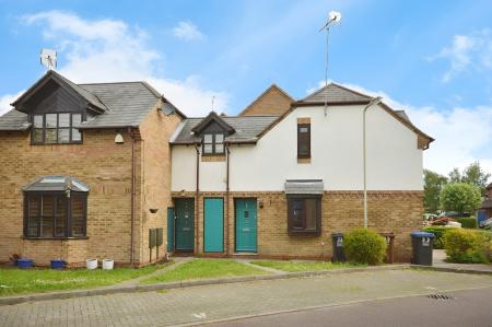 Carvers Croft, Woolmer Green, SG3