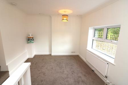 1 bedroom Flat to let in High Street, Ashwell, SG7