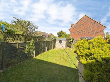 2 bedroom Terraced House to let in Page Close, Baldock, SG7