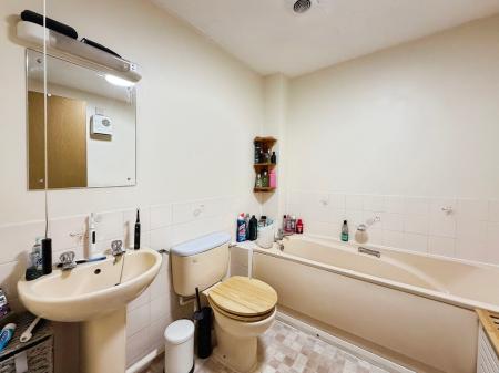 2 bedroom Terraced House to let in Page Close, Baldock, SG7