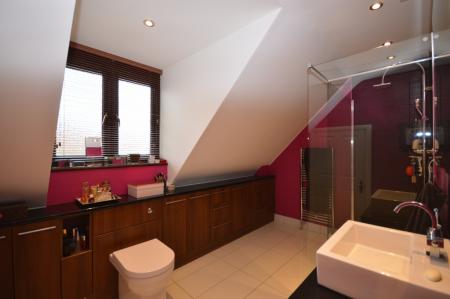 4 bedroom Semi-detached house to let in Aston Bury Lane, Aston, SG2