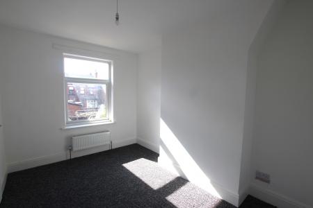 2 bedroom Terraced House to let in Greenfield Road, Dentons Green, St Helens, WA10
