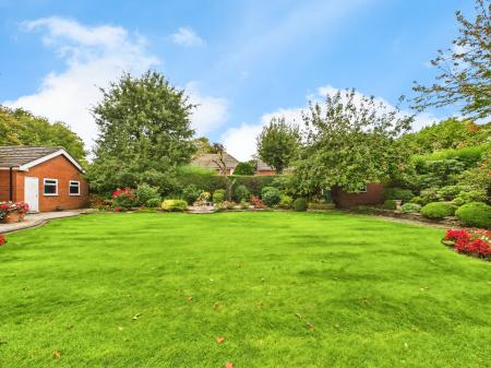 5 bedroom Detached house for sale in Albany Avenue, Prescot, L34